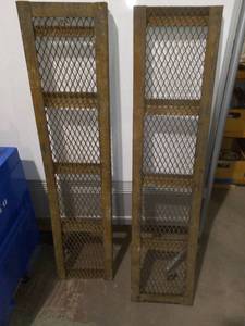 lot 29857 image: trailer ramps