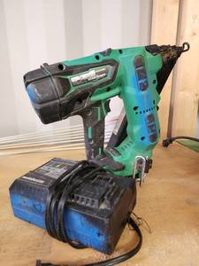 lot 10613 image: Metabo NT 1865DMA(S) Cordless Finish Nailer