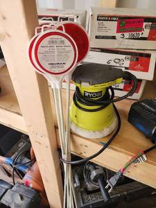 lot 10622 image: Lot of Ryobi RB60G Polisher and 8 Reflective Markers