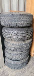 lot 13936 image: Firestone Destination LE P22575R15 MS Tubeless Radical Tires W Jeep Tire Rims
