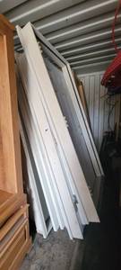 lot 13943 image: Lot of 2 White Doors W a White Frame