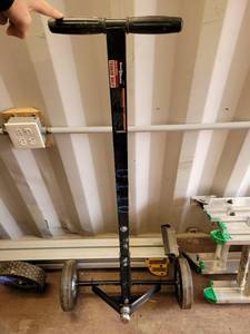 lot 13963 image: HAUL-MASTER 600 lb. Trailer Dolly