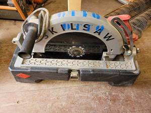 lot 13972 image: 16-516 IN. Worm Drive Skilsaw