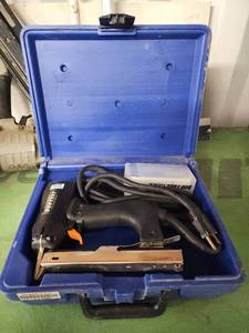 lot 13979 image: Duo-Fast Electric Stapler