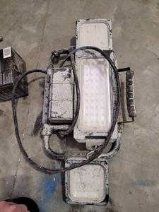 lot 29945 image: Win plus LED folding worklight