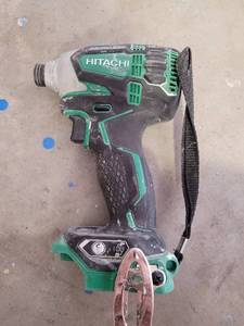 lot 29961 image: Hitachi cordless impact driver