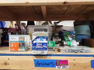 lot 29975 image: Lot of 16 Containers of Anchors ans Screws