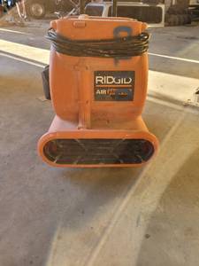 lot 29981 image: RIDGID 1625 CFM Air Mover AM2560