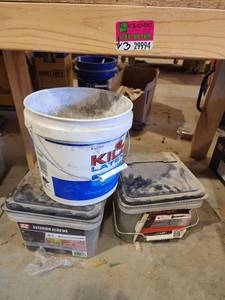 lot 29994 image: Lot of 3 Containers of Exterior & Drywall Screws