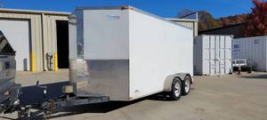 lot 5913 image: 2015 Arising White Enclosed Trailer W Wooden Shelving