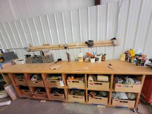 lot 10553 image: Wooden table work bench