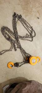 lot 10590 image: Haul Master 2 Ton Chain Hoist Item 00631