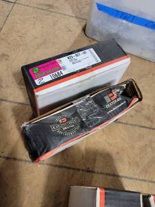 lot 10684 image: Genuine Dexter Replacemt parts Brake kit