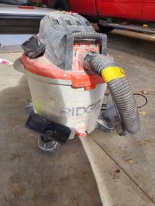 lot 10698 image: Rigid WetDry Vac 12 Gallon