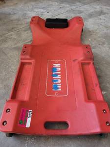 lot 10723 image: Ironton Mechanics Creeper