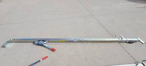 lot 10652 image: Tue Down Engineering 20ft Wall Jack Model 48582