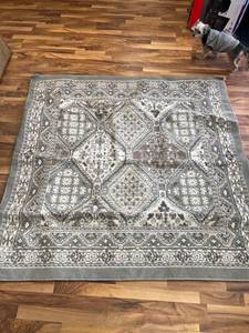 lot 4555 image: NuLoom 6 X 6 rug. GreyBrown