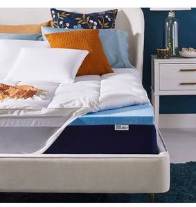 lot 4630 image: Queen-Sleep Innovations Dual Layer 4 Inch Memory Foam Mattress Topper, Queen Size, Medium Support, 2 Inch Cooling Gel Memory Foam Plus 2 Inch Pillow Top Cover