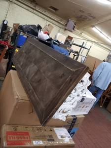 lot 33671 image: white wood table