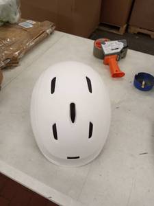 lot 33690 image: retrospec white Padded helmet