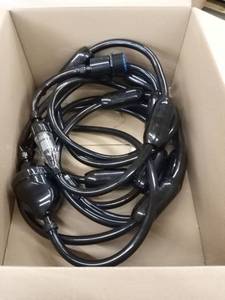 lot 33692 image: black well filter hose
