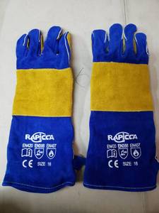 lot 12198 image: Rapicca Heavy Duty Gloves Size 16