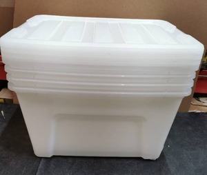 lot 3737 image: 4 Clear Storage Bins With Lids