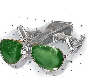 lot 3751 image: AZAR Pegboard Open Eyeglass Holder Set Of 25 (glasses not included)