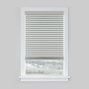 lot 7086 image: Levolor Nuwood 2in Thick Blinds 36in Long