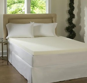 lot 7063 image: Comforpedic Loft from Beautyrest 3 inch Memory Foam Mattress Topper Queen Retail $131.49