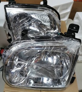 lot 1939 image: Car Front And Back Lights To Unknown Type Of Vehicle