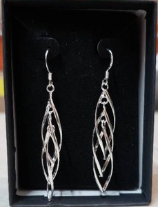 lot 12329 image: Silver Dangle Ear Rings