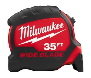 lot 1086 image: Milwaukee 35ft Wide Blade Measuring Tape