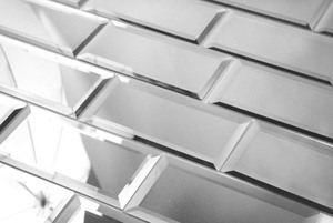 lot 12109 image: Diflart Beveled Silver Mirrior Glass Tile For Kitchen Backsplash Bathroom Wall 3in X 6in