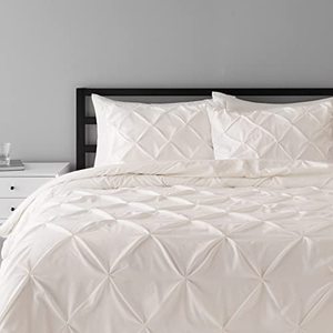 lot 8691 image: Amazon Basics Pinch Pleat All-Season Down-Alternative Comforter Bedding Set - Full  Queen, Cream