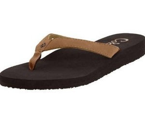 lot 9610 image: Cobian Womens Skinny Bounce Flip Flops Size 7