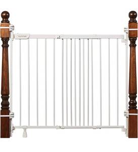 lot 59877 image: Summer Metal Banister and Stair Safety Baby Gate, White Finish �� 32.5�� Tall, Fits Openings of 31�� to 46�� Wide