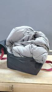 lot 61402 image: Grey Down Comforter, California King
