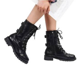 lot 61427 image: Black Emily 99 Combat (Black) Womens Size 11