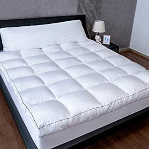 lot 5510 image: Topper Cooling Pillow Top Mattress Bed Topper, Fluffy Mattress Pad, Hotel Quality Down Alternative Pillow Topper Cover, Plush Thick Feather Bed
