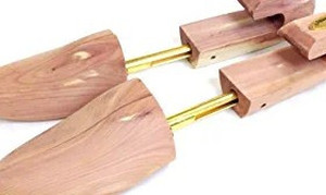 lot 5565 image: Cedar Elements Combination Cedar Shoe Trees - 2 Pack