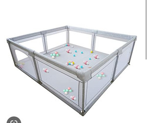 lot 7473 image: JARDIN Baby Playpen with Mat