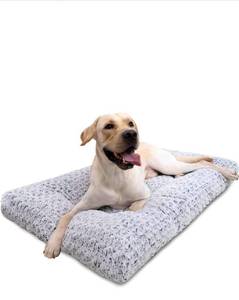lot 7514 image: Washable Dog Bed Deluxe Plush Dog Crate Beds Fulffy Comfy Kennel Pad Anti-Slip Pet Sleeping Mat for Large, Jumbo, Medium, Small Dogs Breeds