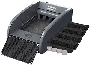 lot 10709 image: Natures Miracle� Multi-Cat Self-Cleaning Litter Box