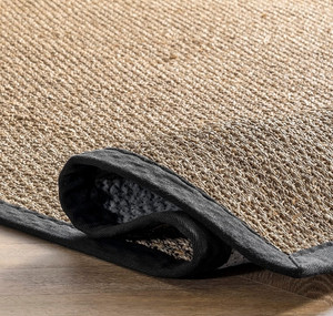 lot 30595 image: nuLOOM Elijah Natural Seagrass Farmhouse Area Rug, 5 x 8, Black