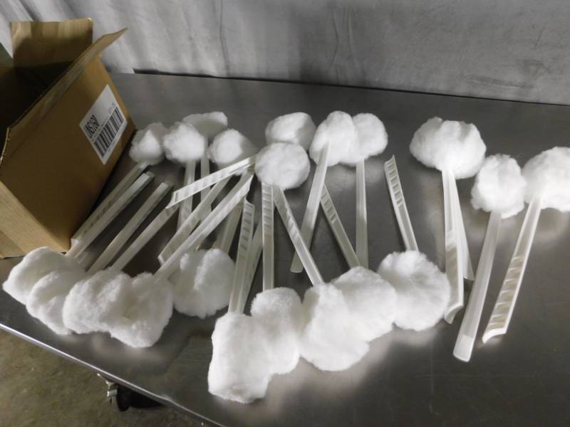 lot 3083 image: Lot of Toilet Bowl Cleaning Wands
