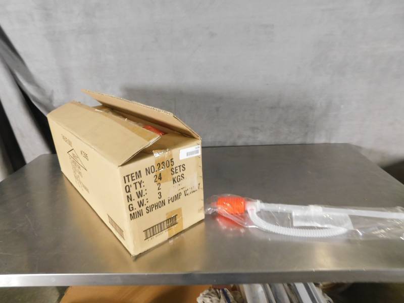 lot 3198 image: Case of Manual Siphon Pumps
