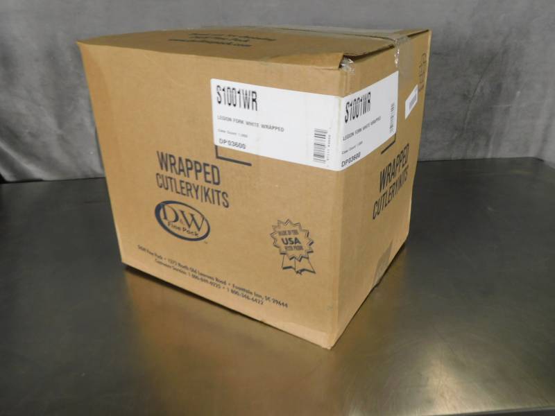 lot 3230 image: Case of D&W Wrapped Cutlery Kits