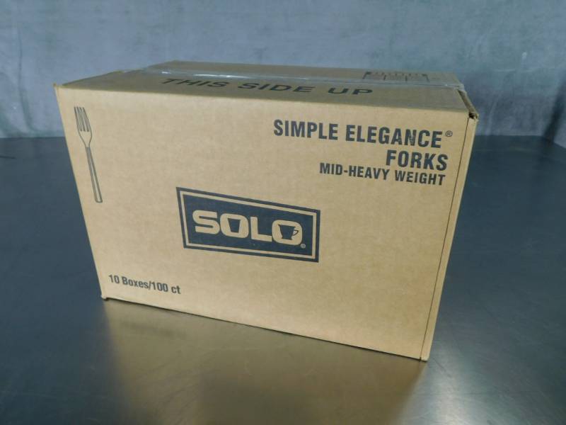 lot 3231 image: Case of Solo Simple Elegance Mid Heavy Weight Forks