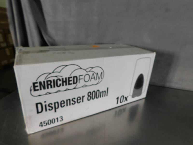 lot 3259 image: Case of DSP Soap Dispensers FM 800 White